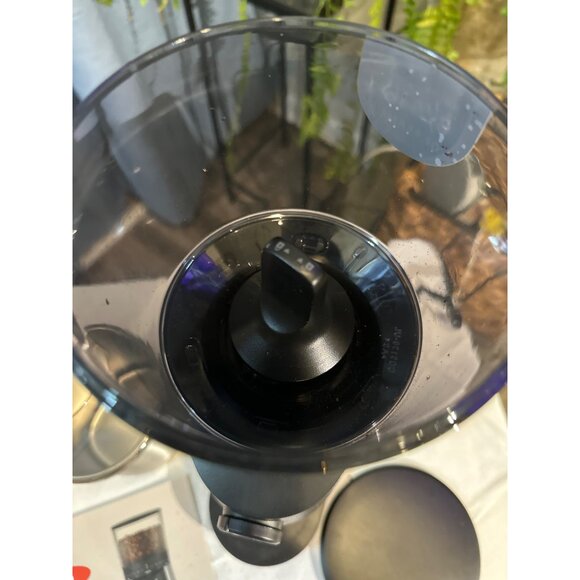 Coffee Grinder Adjustable Settings & 3/4 Lb Bean Capacity Black/Silver Electric - Picture 9 of 12